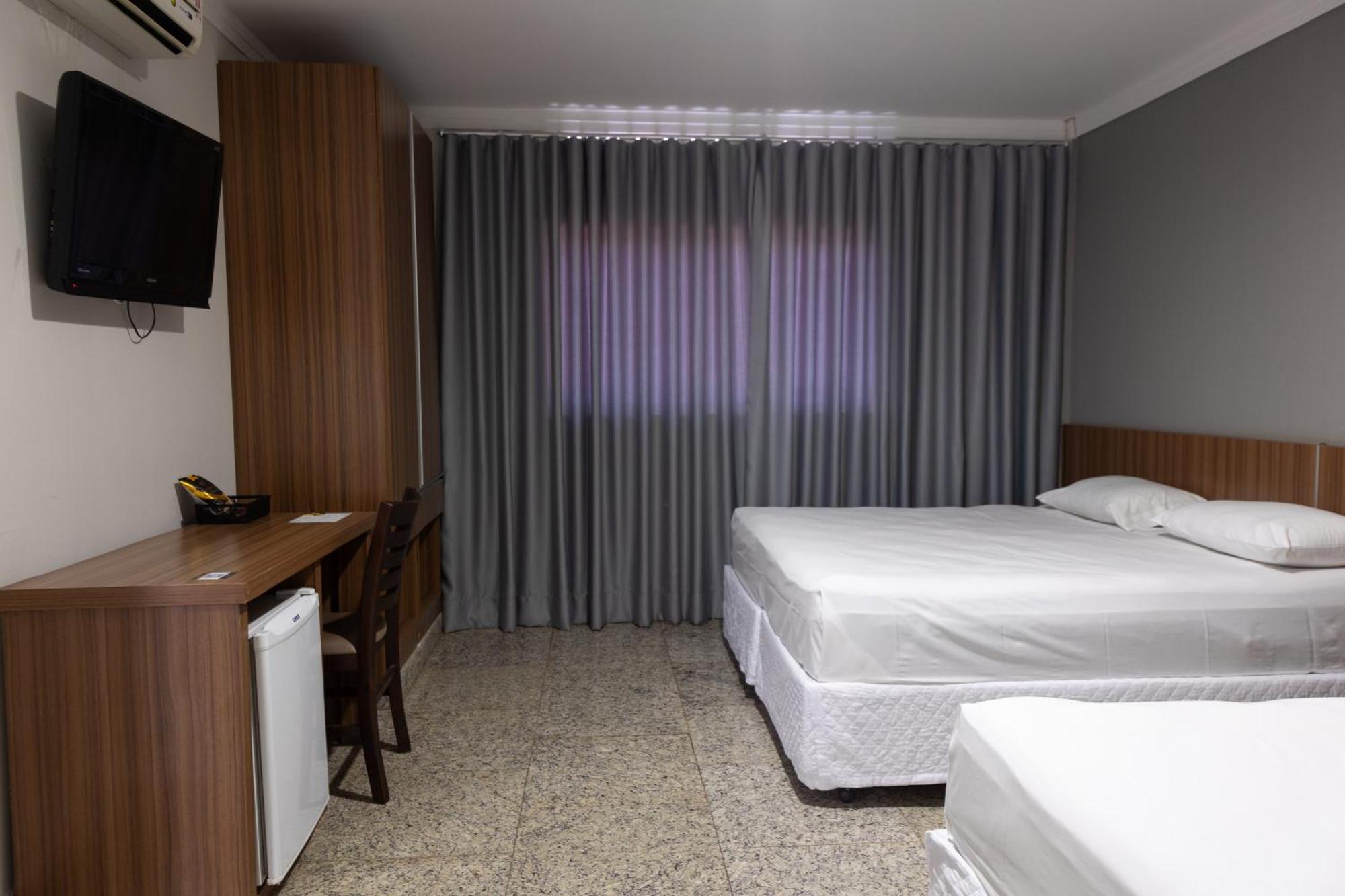 Bombonato Hotel - Facil Acesso Ao Aeroporto E Parque De Exposicoes Abcz Uberaba Εξωτερικό φωτογραφία