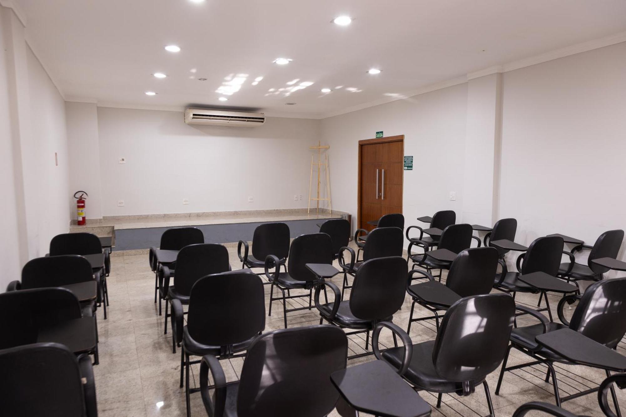 Bombonato Hotel - Facil Acesso Ao Aeroporto E Parque De Exposicoes Abcz Uberaba Εξωτερικό φωτογραφία