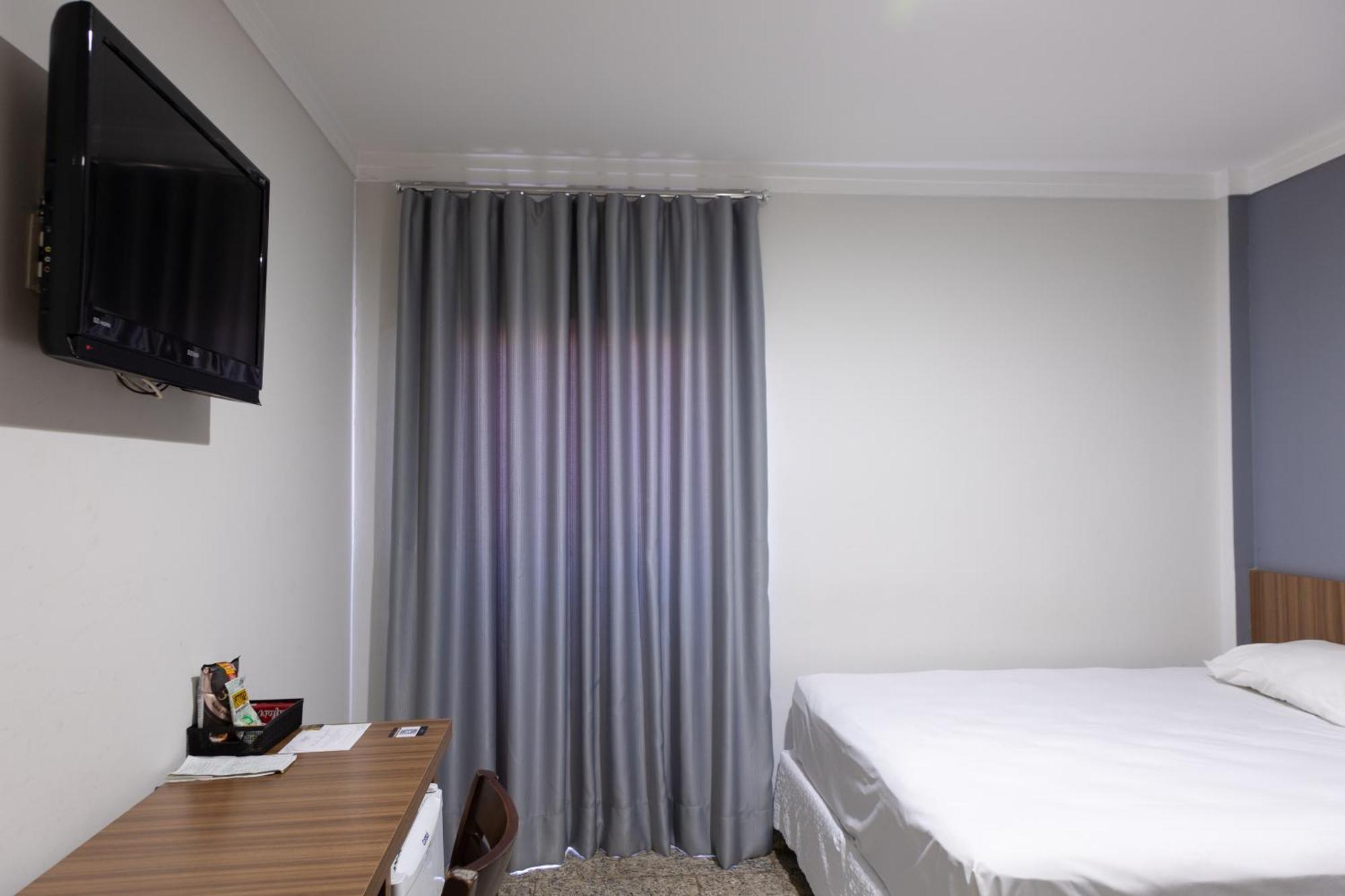 Bombonato Hotel - Facil Acesso Ao Aeroporto E Parque De Exposicoes Abcz Uberaba Εξωτερικό φωτογραφία